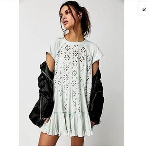 Free people white Sadler floral mini eyelet dress size large